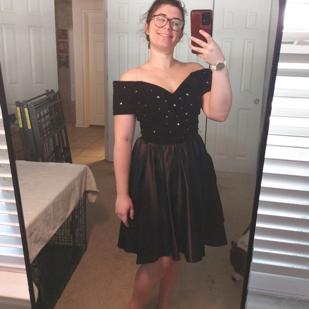 1980s 8 Black Velvet Satin Rhinestone Belt Off the Shoulder Cocktail Prom Dress